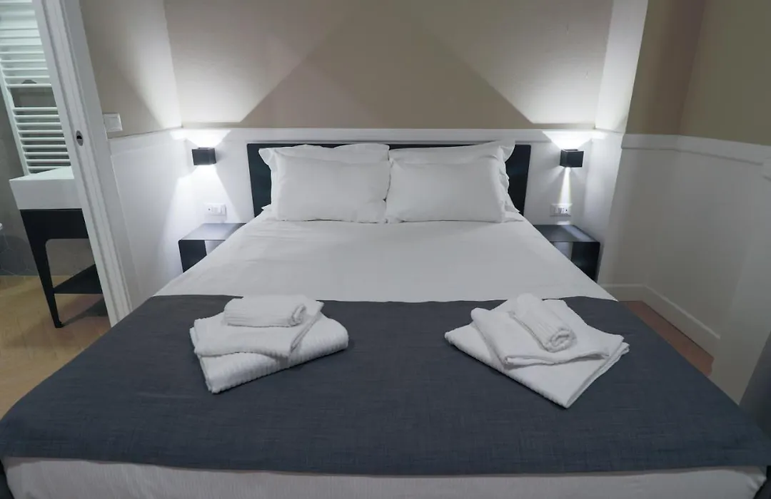 Elisabeth Boutique Rooms-1